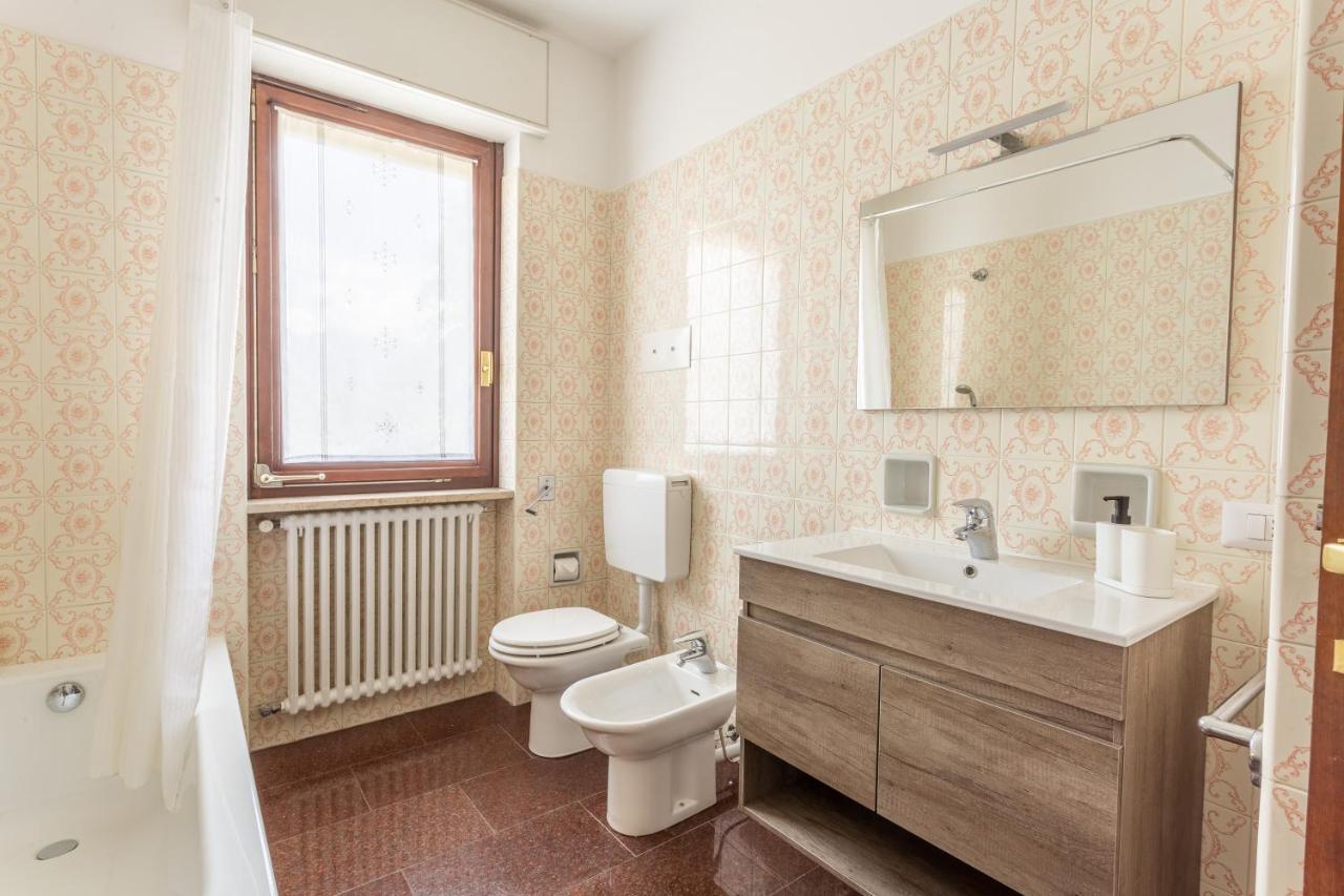 Baveno Beach - Charming Flat With Garden Eksteriør billede